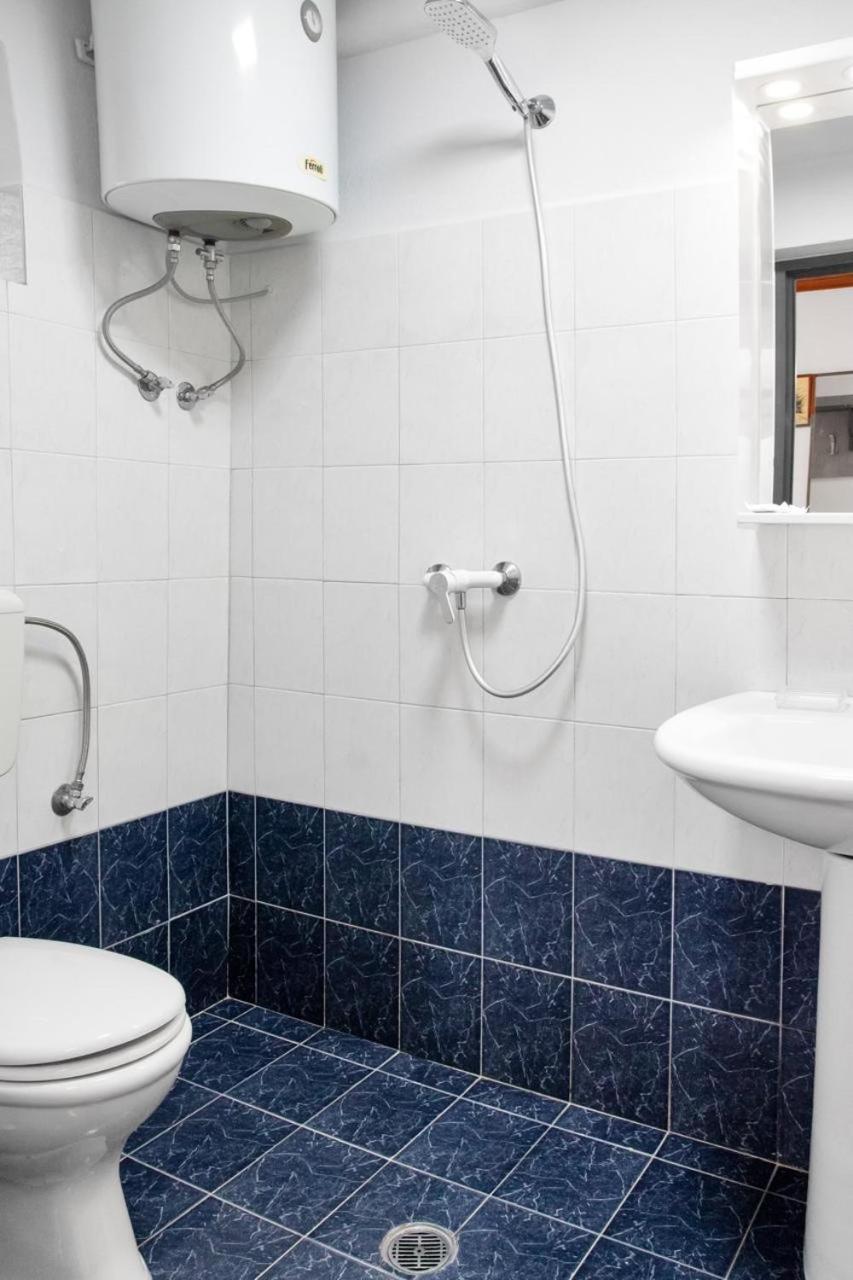 Solhouse Apartamento Gjirokastër Exterior foto